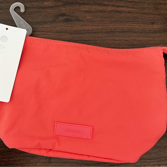 Athleta Handbags - NWT Athleta Vibrant Pink Cosmetic Pouch